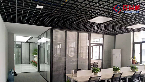 采購(gòu)回來(lái)的鋁格柵怎么安裝最省心省事？